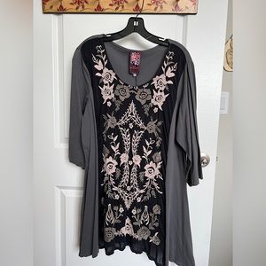Johnny Was Embroidered Tunic * Grey & Black * Size XXL * NWOT